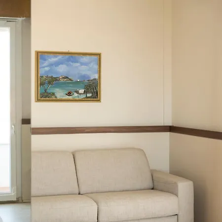 מלון Mondial פורטו רקנאטי