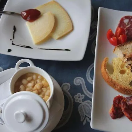 מלון Mondial פורטו רקנאטי