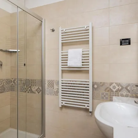 Mondial Hotel