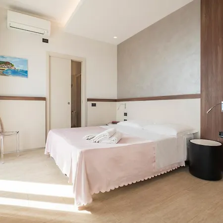 Mondial Hotel Porto Recanati