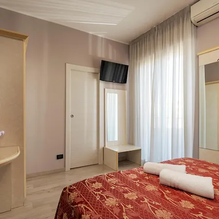 Mondial Отель Порто-Реканати