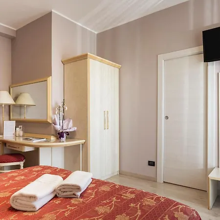 Hotel Mondial Porto Recanati