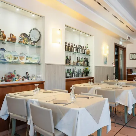 Mondial 3* Порто-Реканати