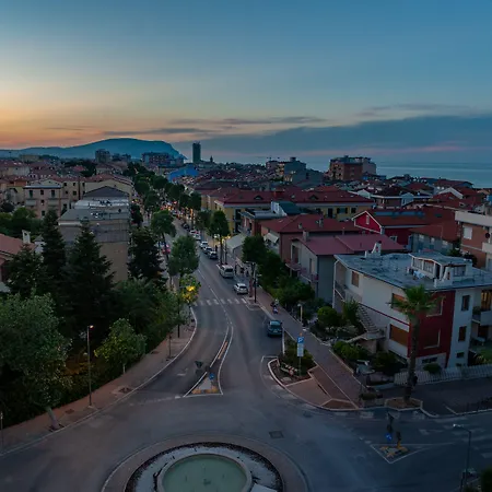 Mondial Hotel Porto Recanati