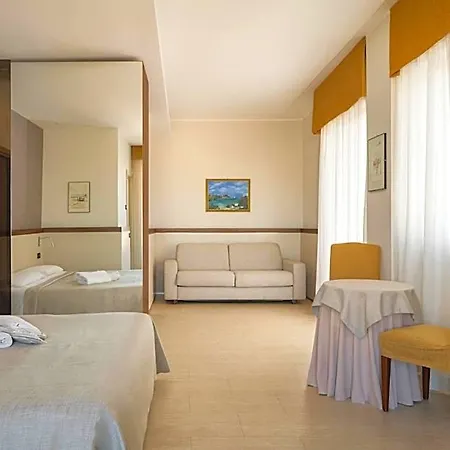 Mondial Ξενοδοχείο 3*