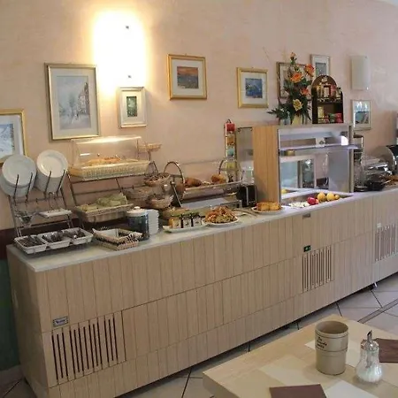 Mondial 3* Порто-Реканати