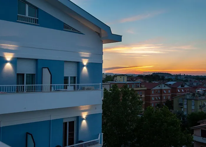 Mondial 3* Porto Recanati