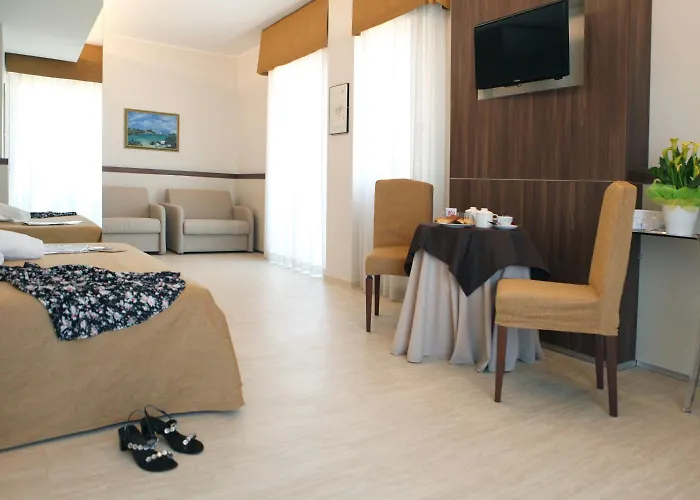 Hotel Mondial Porto Recanati